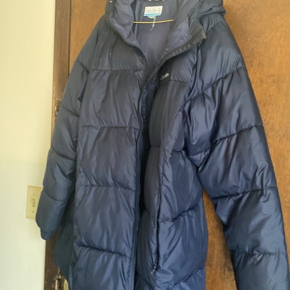 Columbia Down Coat - Picture 2 of 4